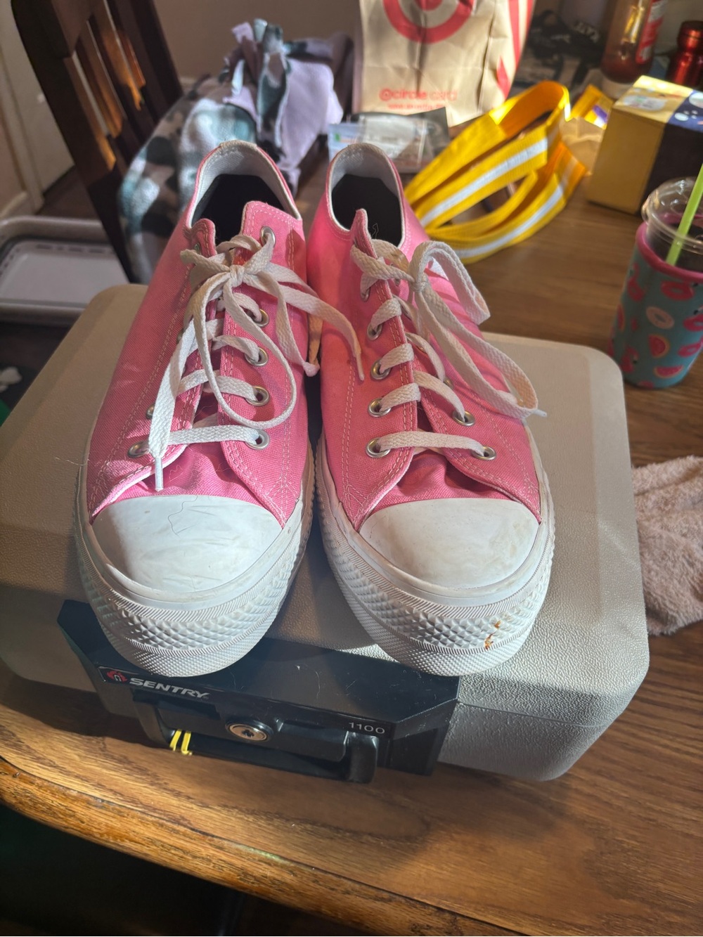 Women's Pink Canvas Low-Top Sneakers